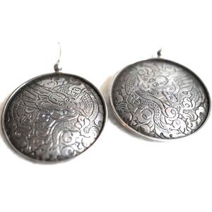 Silpada Napal 925 Sterling Etched Asian Dragon Circle Disc Long Dangle Earrings